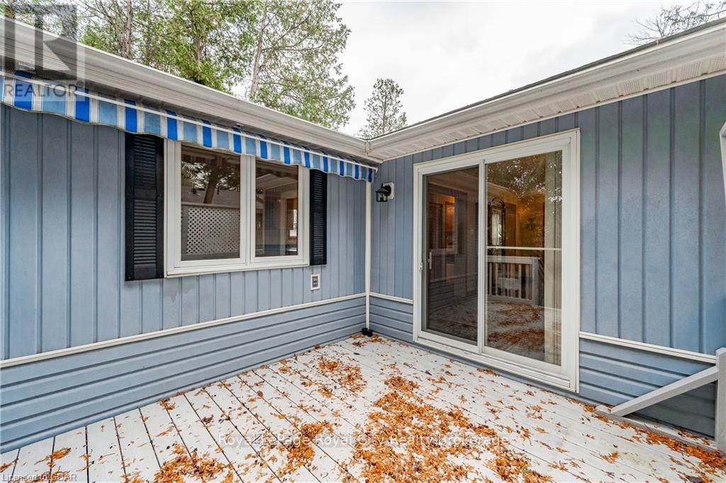 2 Spruce Avenue, Puslinch, Ontario  N1H 6H9 - Photo 27 - X11879796