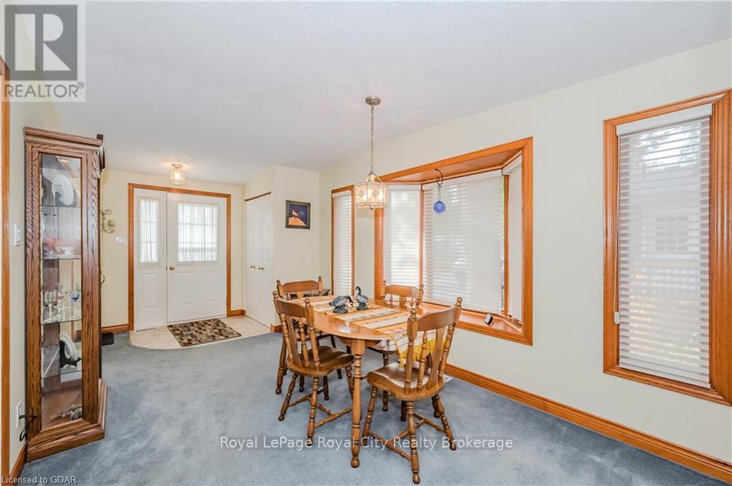2 Spruce Avenue, Puslinch, Ontario  N1H 6H9 - Photo 9 - X11879796