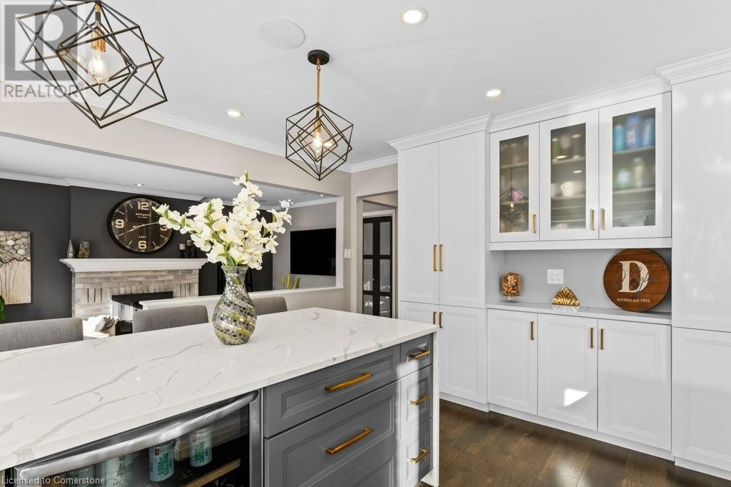 504 Mathewman Crescent, Burlington, Ontario  L7L 5T3 - Photo 13 - 40683949