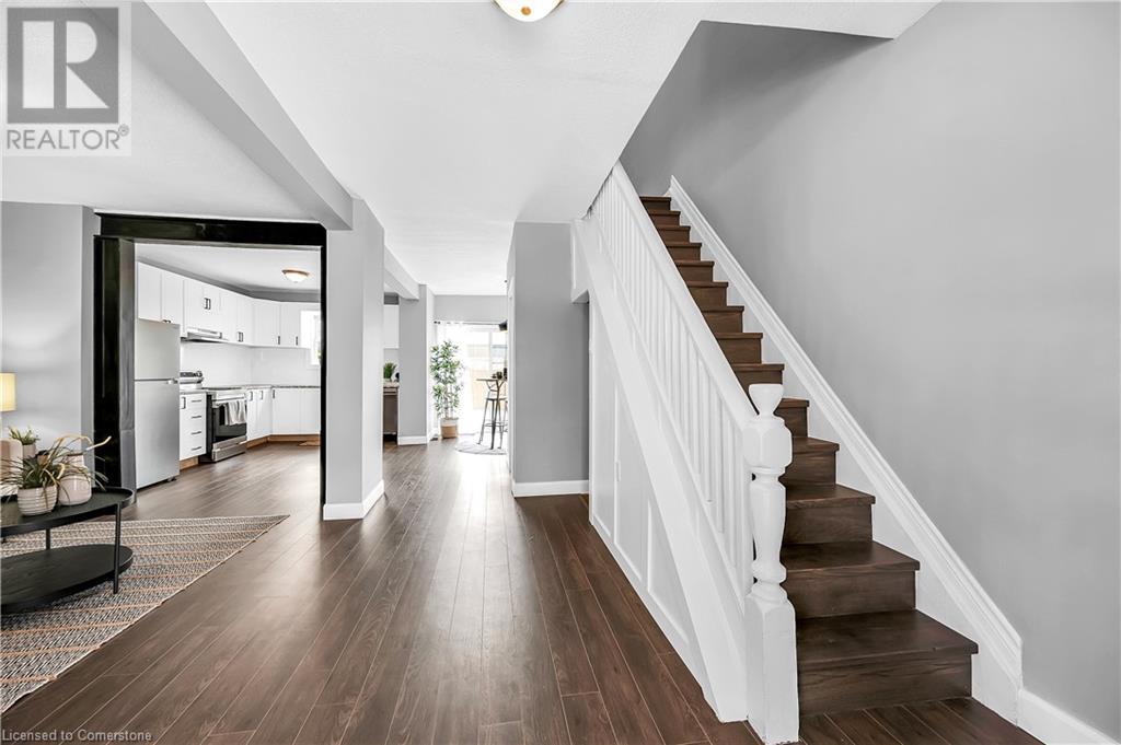 14 Keith Street, Hamilton, Ontario  L8L 3S1 - Photo 5 - 40682783