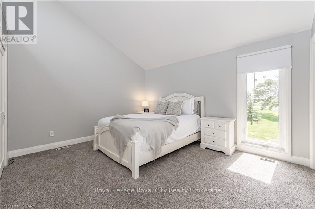 11 Farnham Road, Puslinch, Ontario  N0B 2J0 - Photo 13 - X10876235