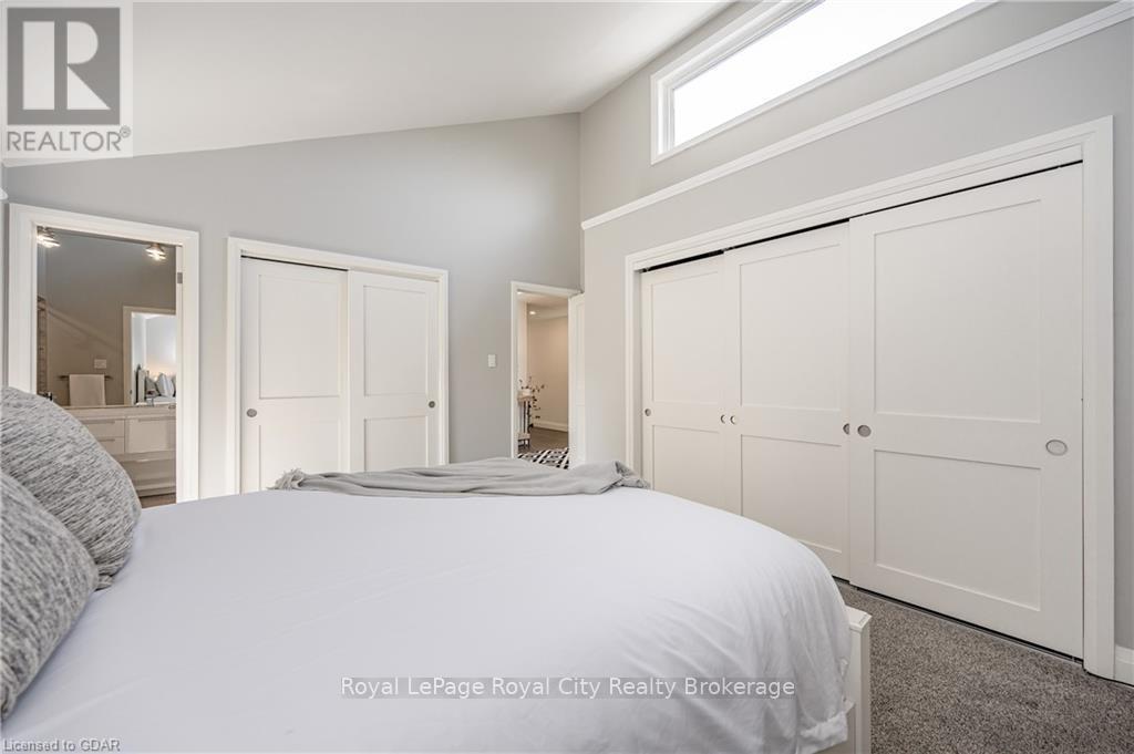 11 Farnham Road, Puslinch, Ontario  N0B 2J0 - Photo 14 - X10876235