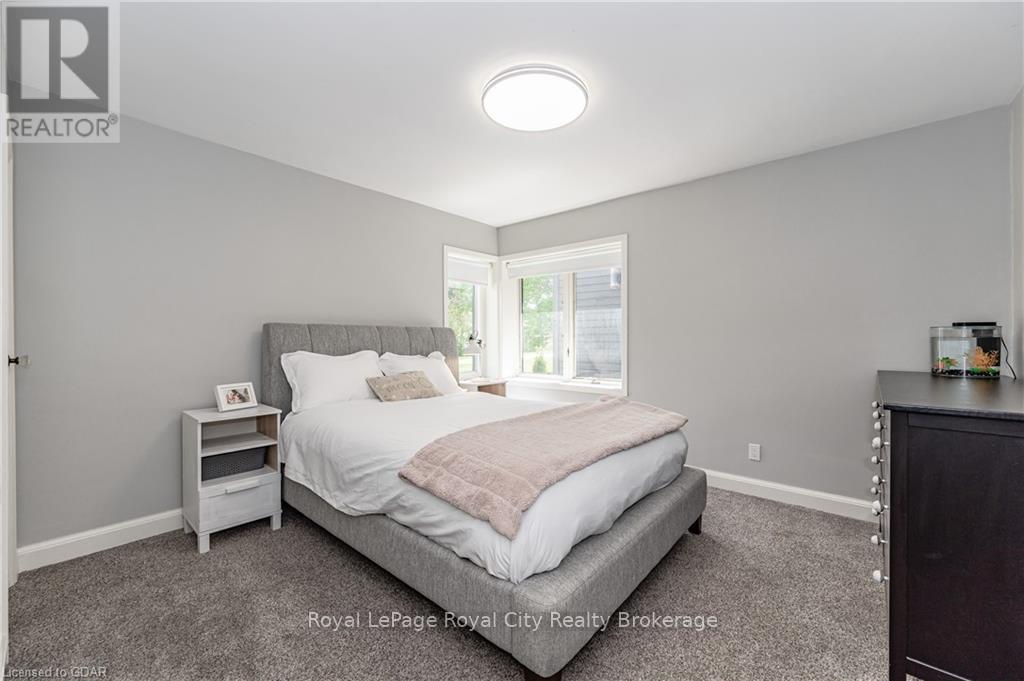 11 Farnham Road, Puslinch, Ontario  N0B 2J0 - Photo 17 - X10876235