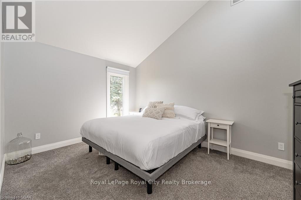 11 Farnham Road, Puslinch, Ontario  N0B 2J0 - Photo 19 - X10876235