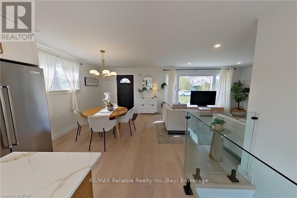 71658 Old Cedar Bank Lane, Bluewater, Ontario  N0M 1N0 - Photo 10 - X11880247