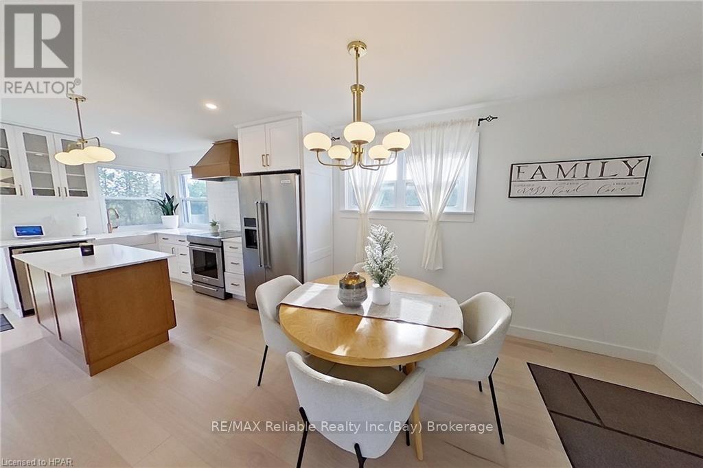 71658 Old Cedar Bank Lane, Bluewater, Ontario  N0M 1N0 - Photo 8 - X11880247