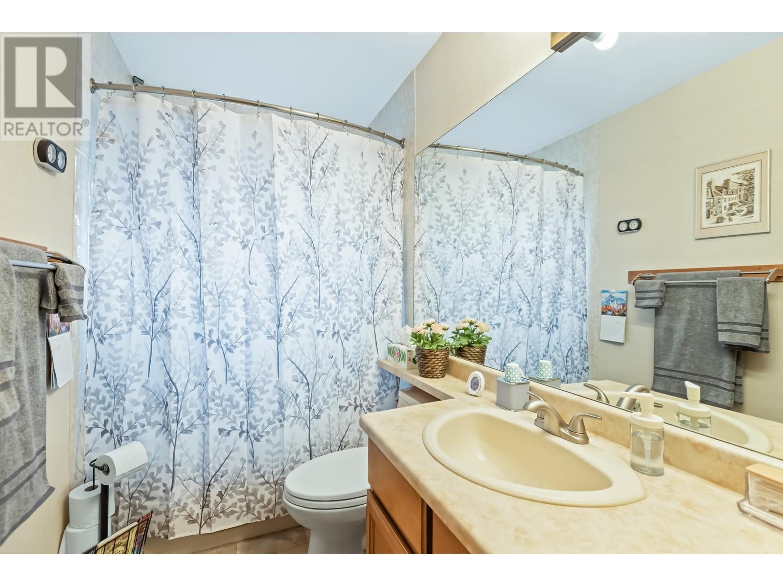 Listing Picture 22 of 40 : 10200 PUGWASH PLACE, Richmond / 烈治文 - 魯藝地產 Yvonne Lu Group - MLS Medallion Club Member