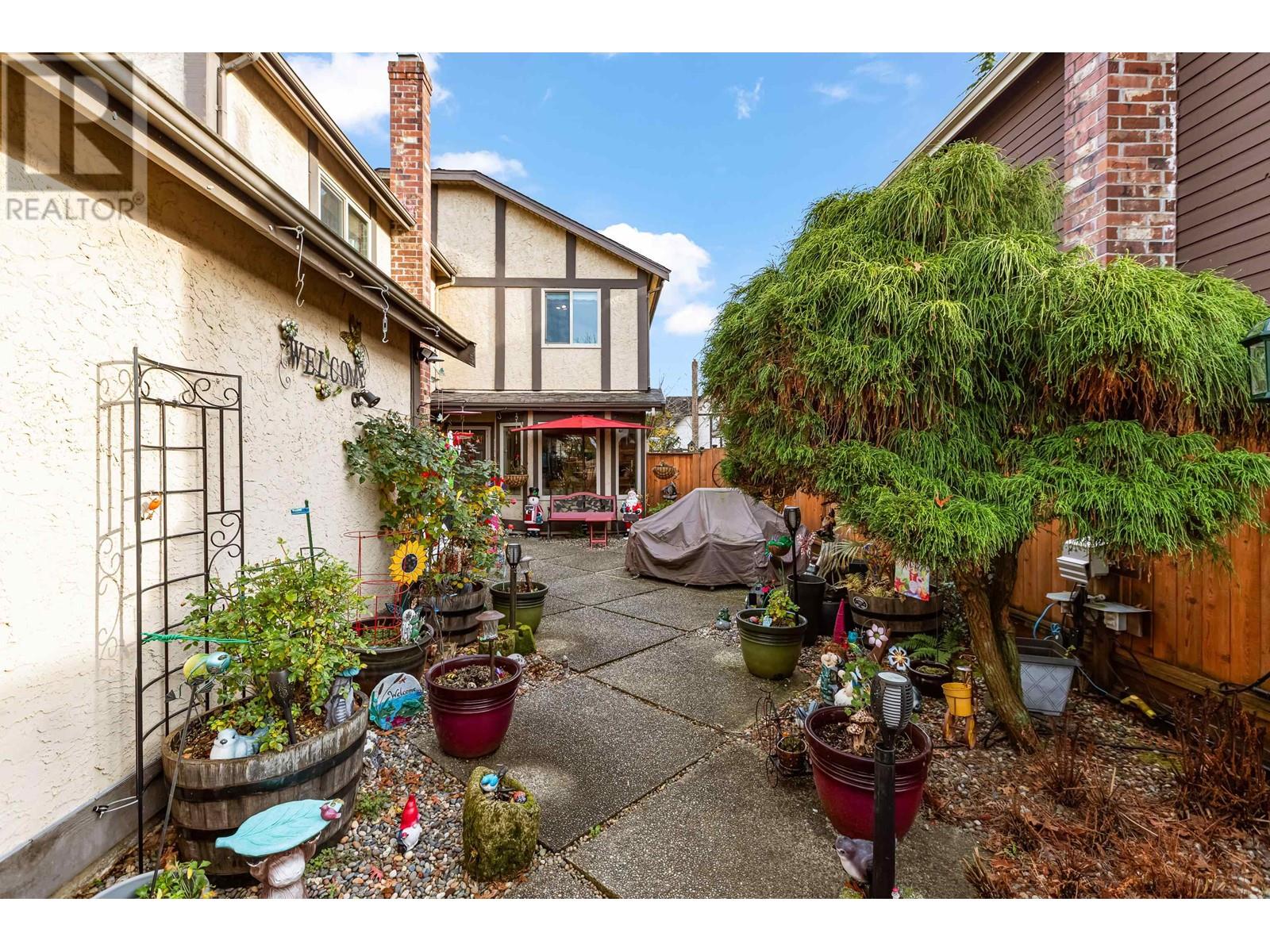 Listing Picture 30 of 40 : 10200 PUGWASH PLACE, Richmond / 烈治文 - 魯藝地產 Yvonne Lu Group - MLS Medallion Club Member