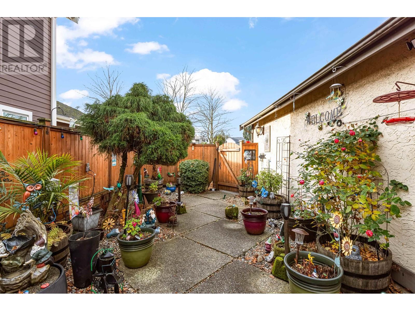 Listing Picture 32 of 40 : 10200 PUGWASH PLACE, Richmond / 烈治文 - 魯藝地產 Yvonne Lu Group - MLS Medallion Club Member