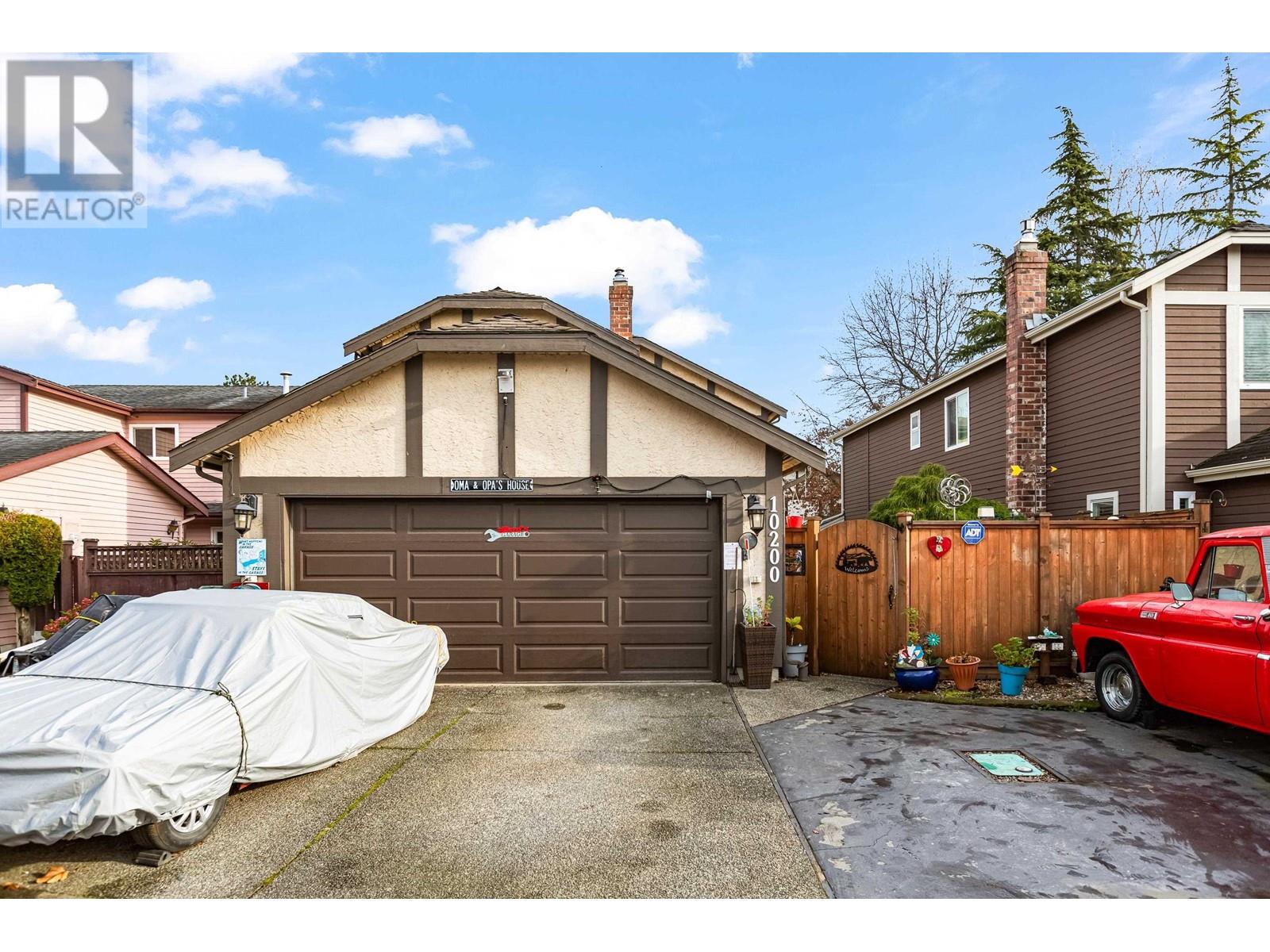 Listing Picture 2 of 40 : 10200 PUGWASH PLACE, Richmond / 烈治文 - 魯藝地產 Yvonne Lu Group - MLS Medallion Club Member