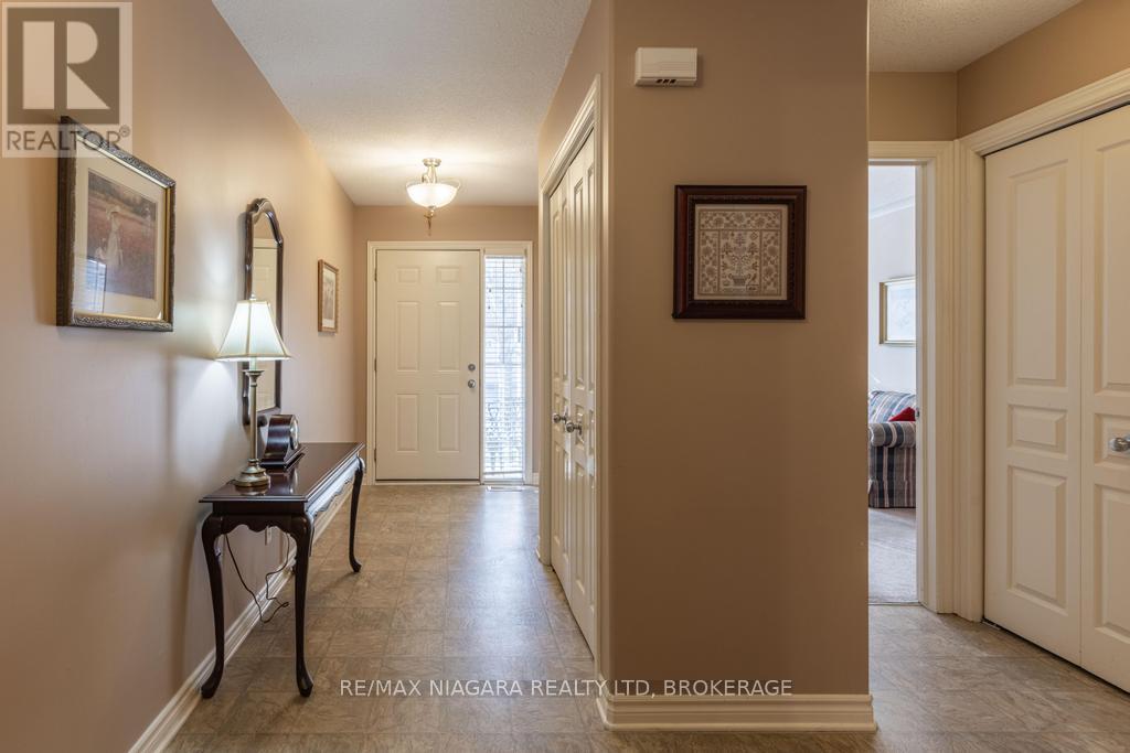35 - 605 Welland Avenue, St. Catharines (Carlton/bunting), Ontario  L2M 7Z7 - Photo 3 - X11882305