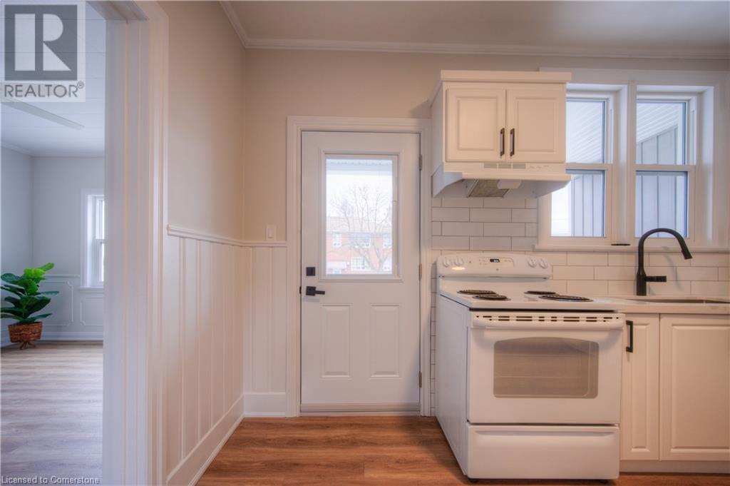 291 Mill Street, Kitchener, Ontario  N2M 3R4 - Photo 5 - 40682670