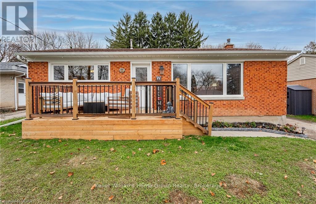 23 Dumbarton StreetGuelph (Waverley), Ontario  N1E 3T4 - Photo 1 - X11822814