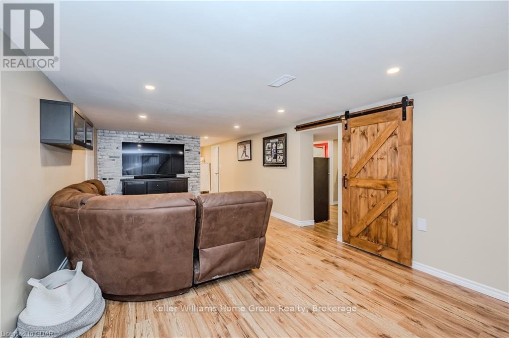 23 Dumbarton StreetGuelph (Waverley), Ontario  N1E 3T4 - Photo 21 - X11822814