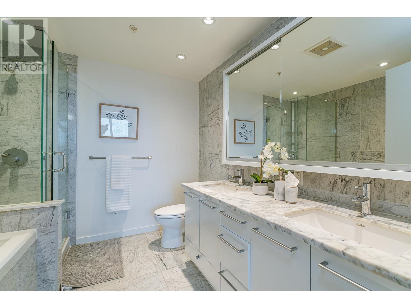 Listing Picture 16 of 29 : 3102 833 SEYMOUR STREET, Vancouver / 溫哥華 - 魯藝地產 Yvonne Lu Group - MLS Medallion Club Member