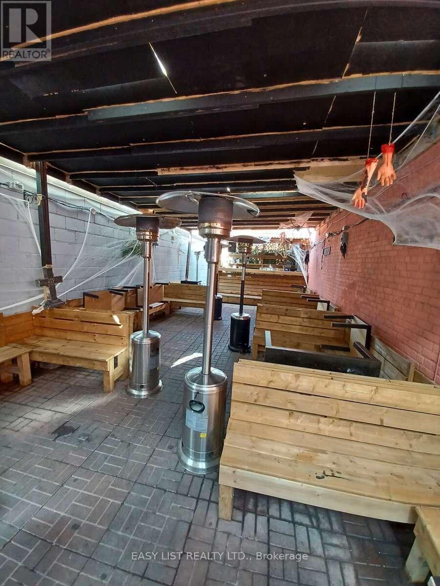 512 Queen Street W, Toronto, Ontario  M5V 2B3 - Photo 10 - C11885935