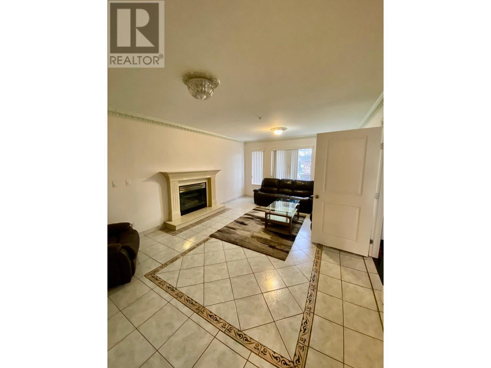 Listing Picture 9 of 17 : 3153 PARKER STREET, Vancouver / 溫哥華 - 魯藝地產 Yvonne Lu Group - MLS Medallion Club Member