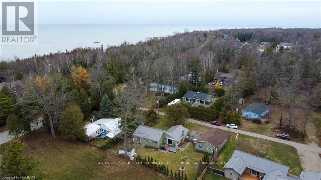 205 London Road, Huron-Kinloss, Ontario  N2Z 2X3 - Photo 36 - X11823108