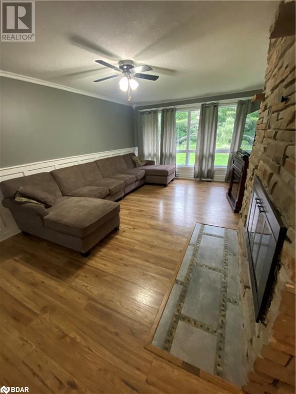 105 Fredrick St Street, Bracebridge, Ontario  P1L 0A1 - Photo 9 - 40684048