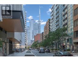 121 ST PATRICK STREET, Toronto, Ontario