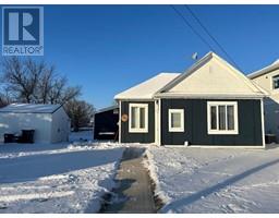 172 N 1 Street W, Magrath, Ca