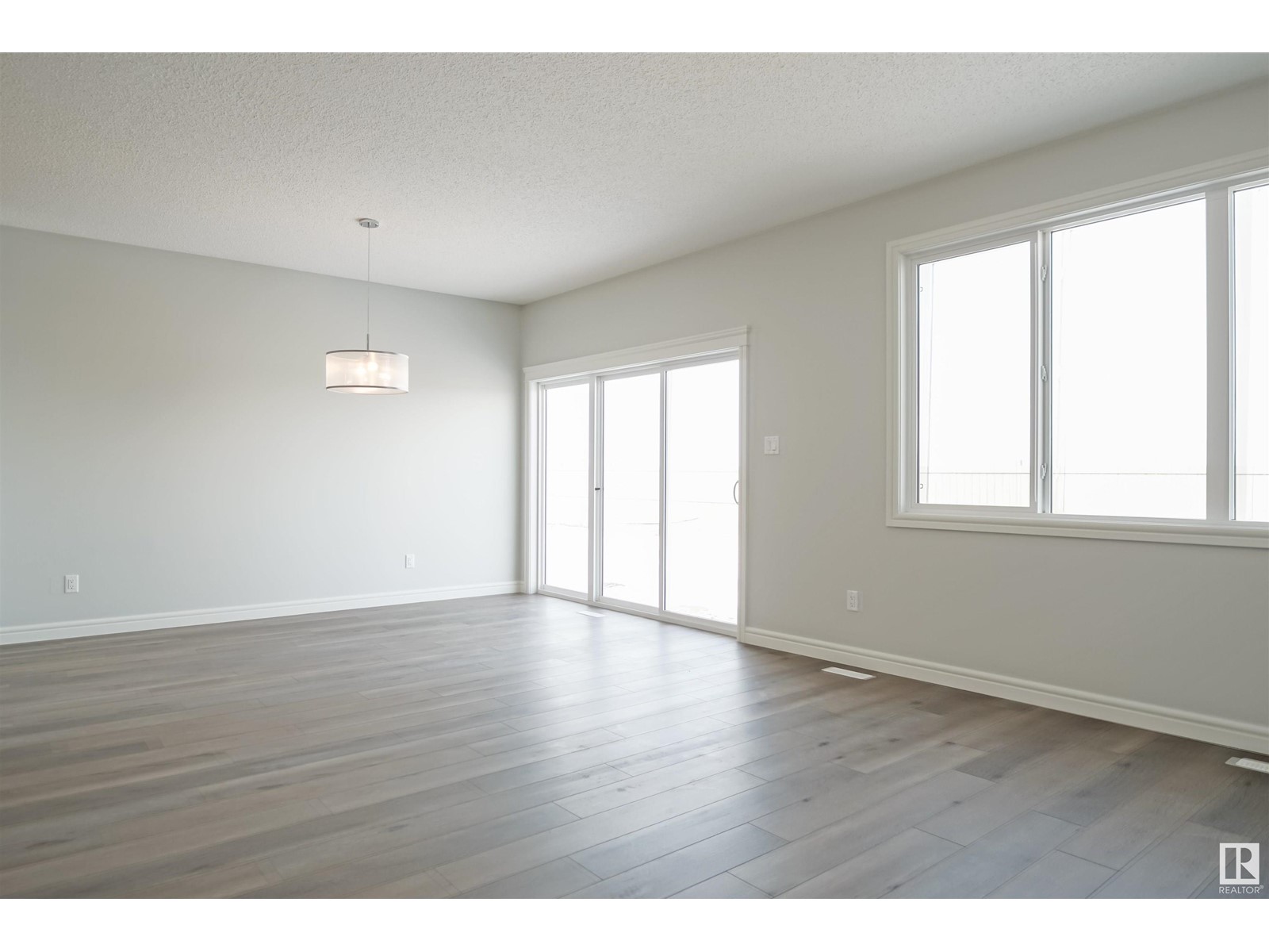 9704 Carson Pl Sw, Edmonton, Alberta  T6W 5P9 - Photo 6 - E4415605