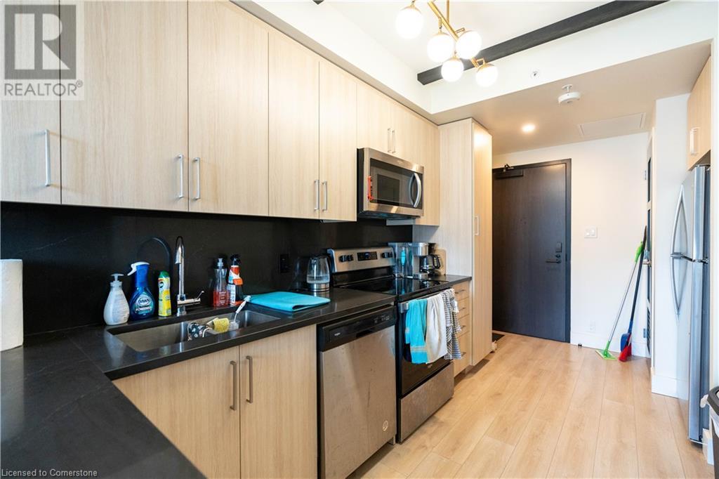 145 Columbia Street W Unit# 835, Waterloo, Ontario  N2L 3L3 - Photo 3 - 40674430