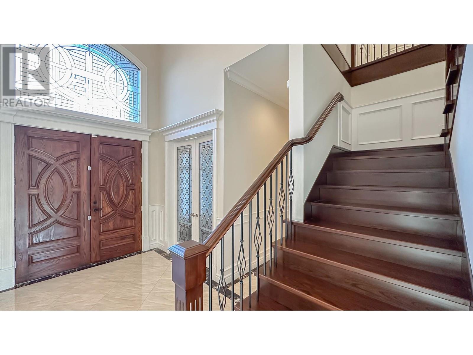 Listing Picture 3 of 40 : 4260 COVENTRY DRIVE, Richmond / 烈治文 - 魯藝地產 Yvonne Lu Group - MLS Medallion Club Member