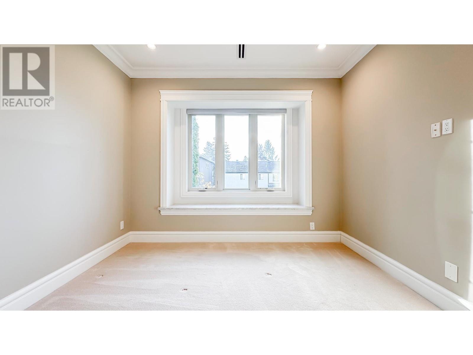 Listing Picture 36 of 40 : 4260 COVENTRY DRIVE, Richmond / 烈治文 - 魯藝地產 Yvonne Lu Group - MLS Medallion Club Member