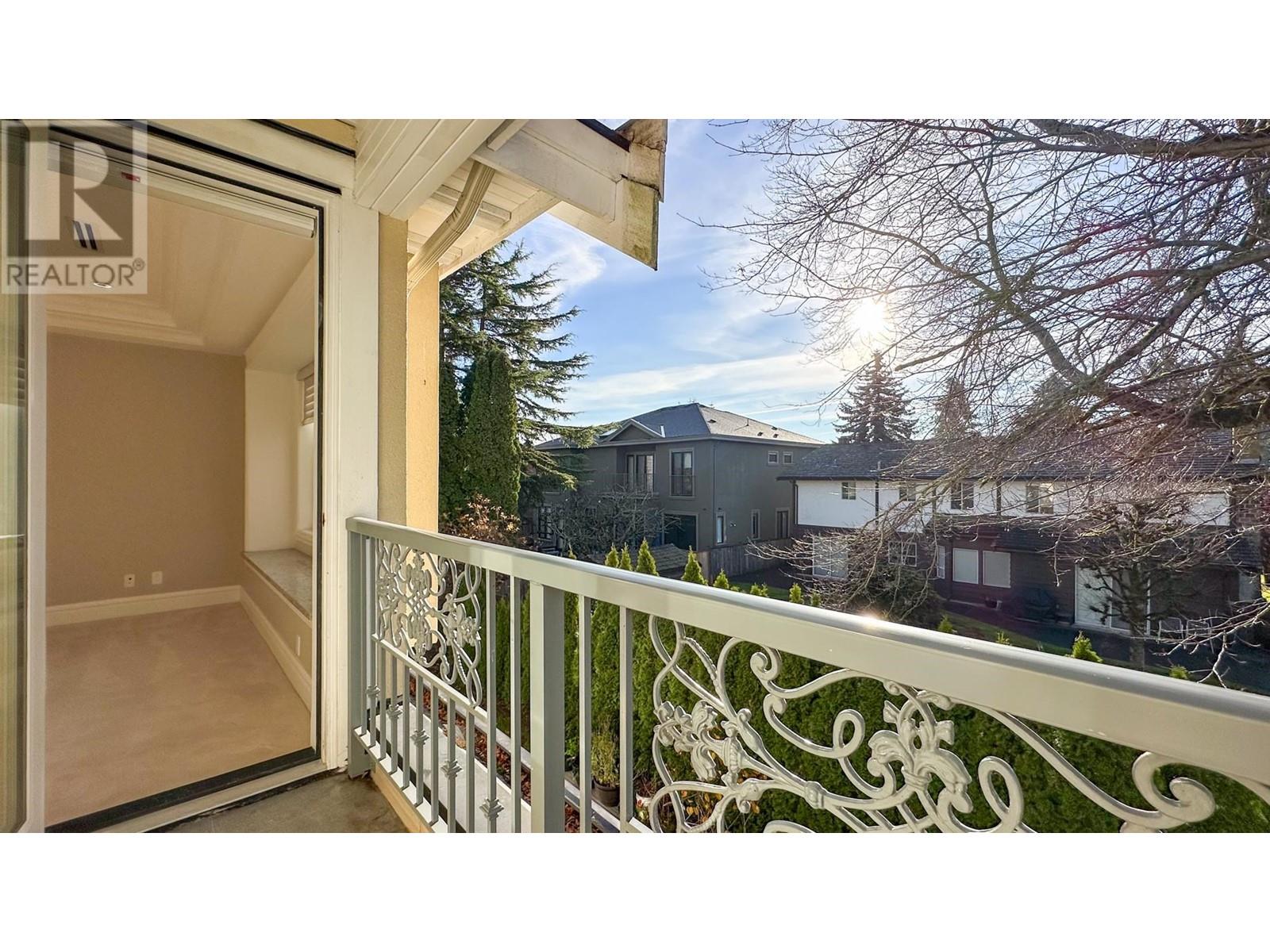 Listing Picture 35 of 40 : 4260 COVENTRY DRIVE, Richmond / 烈治文 - 魯藝地產 Yvonne Lu Group - MLS Medallion Club Member
