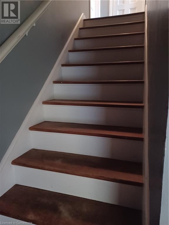 111 Stroud Road, Hamilton, Ontario  L8S 1Z8 - Photo 10 - 40677945