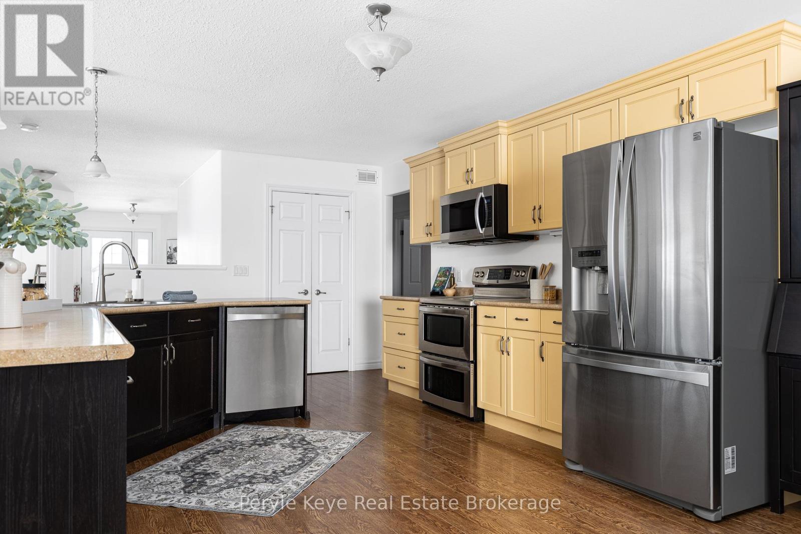 557 South Mary Lake Road, Huntsville, Ontario  P0B 1L0 - Photo 15 - X11886076