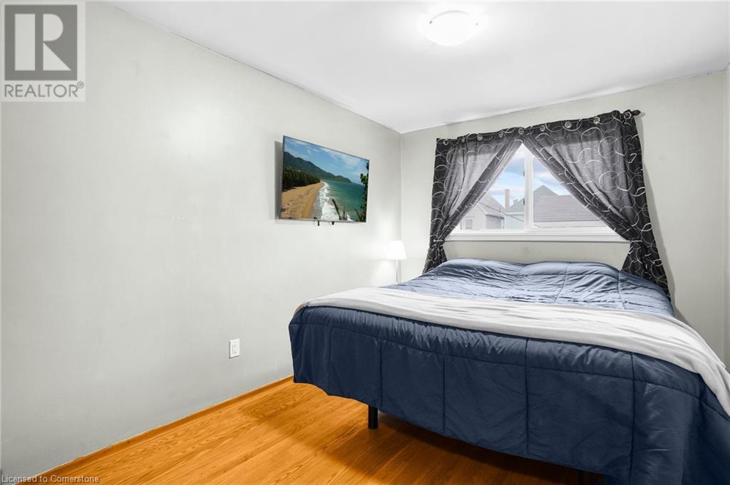 67 Burton Street, Hamilton, Ontario  L8L 3R2 - Photo 14 - 40683687