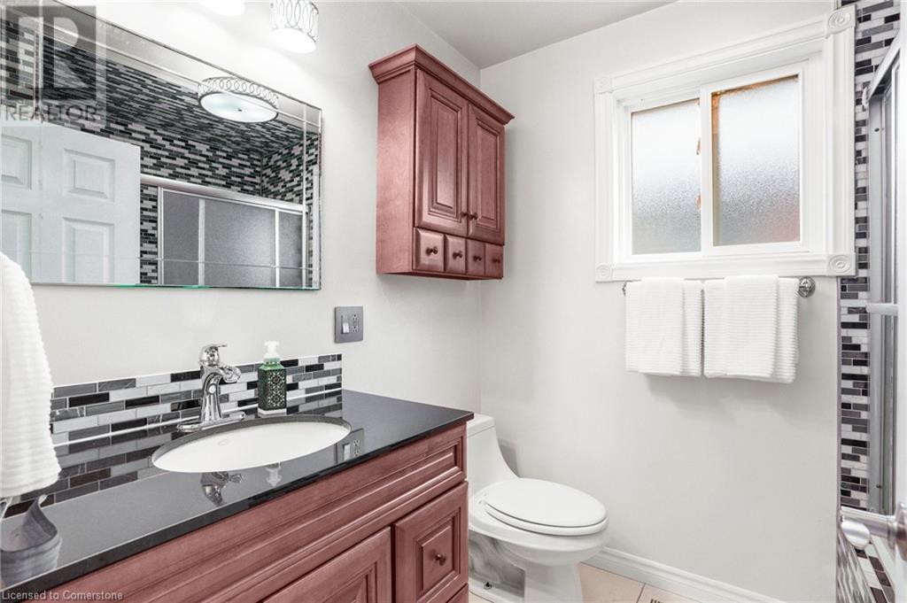 67 Burton Street, Hamilton, Ontario  L8L 3R2 - Photo 16 - 40683687