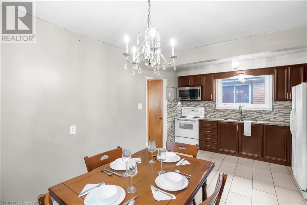 67 Burton Street, Hamilton, Ontario  L8L 3R2 - Photo 13 - 40683687