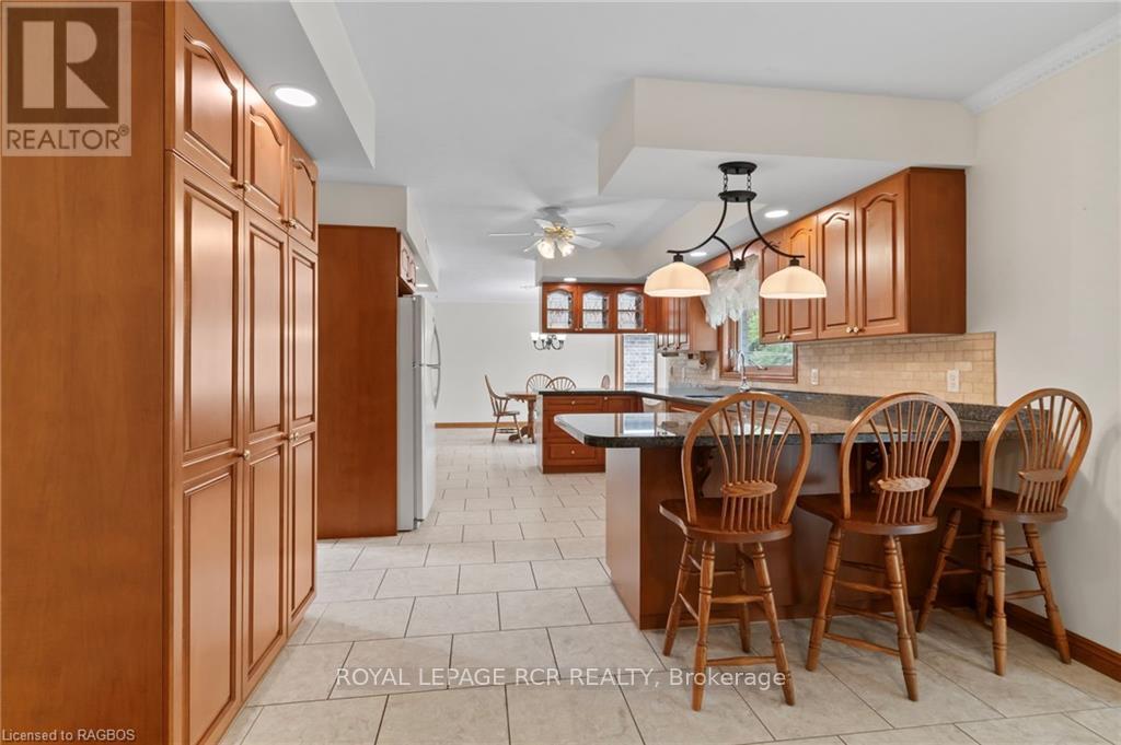 222 2nd Avenue, Hanover, Ontario  N4N 3S2 - Photo 12 - X10847408