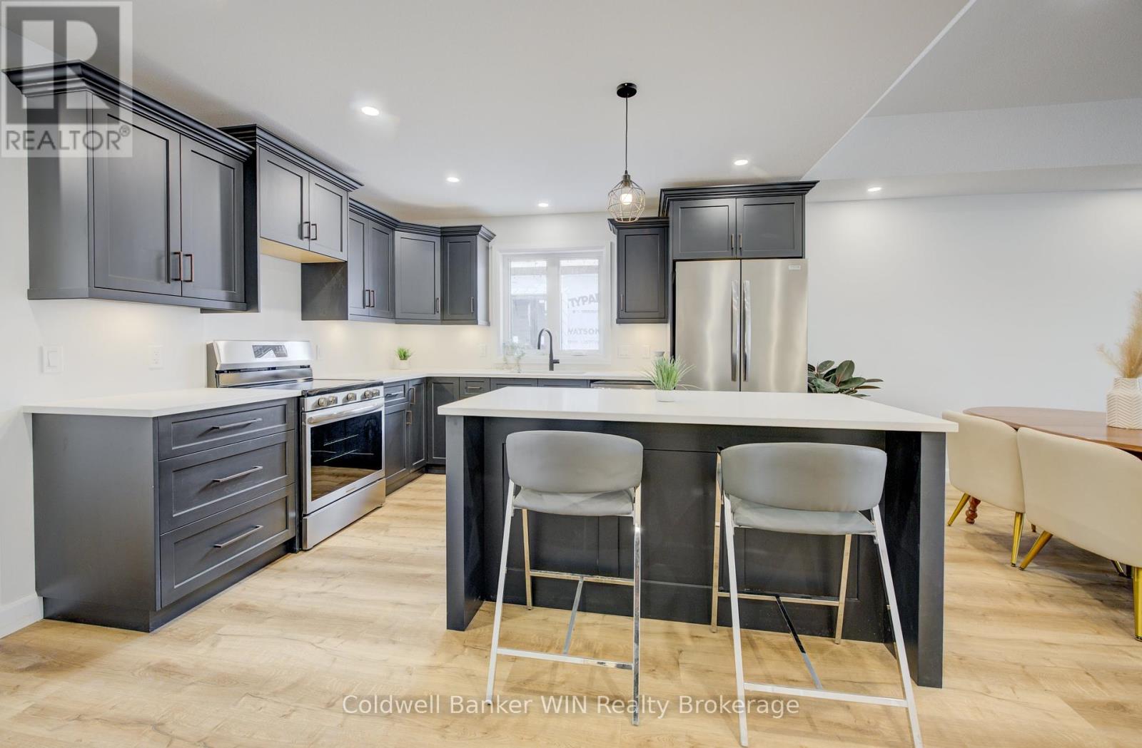 217 Elgin Street, Minto, Ontario  N0G 2P0 - Photo 9 - X10846940