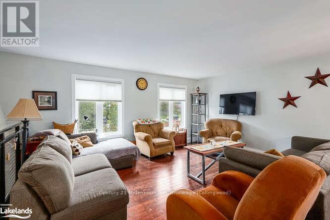 96 Lockhart Road, Collingwood, Ontario  L9Y 4L6 - Photo 6 - S11823207