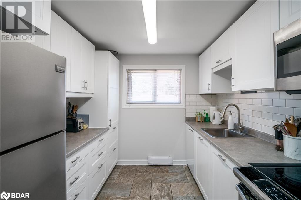 2 Sawmill Road Unit# 36, Barrie, Ontario  L4N 6X3 - Photo 8 - 40683168