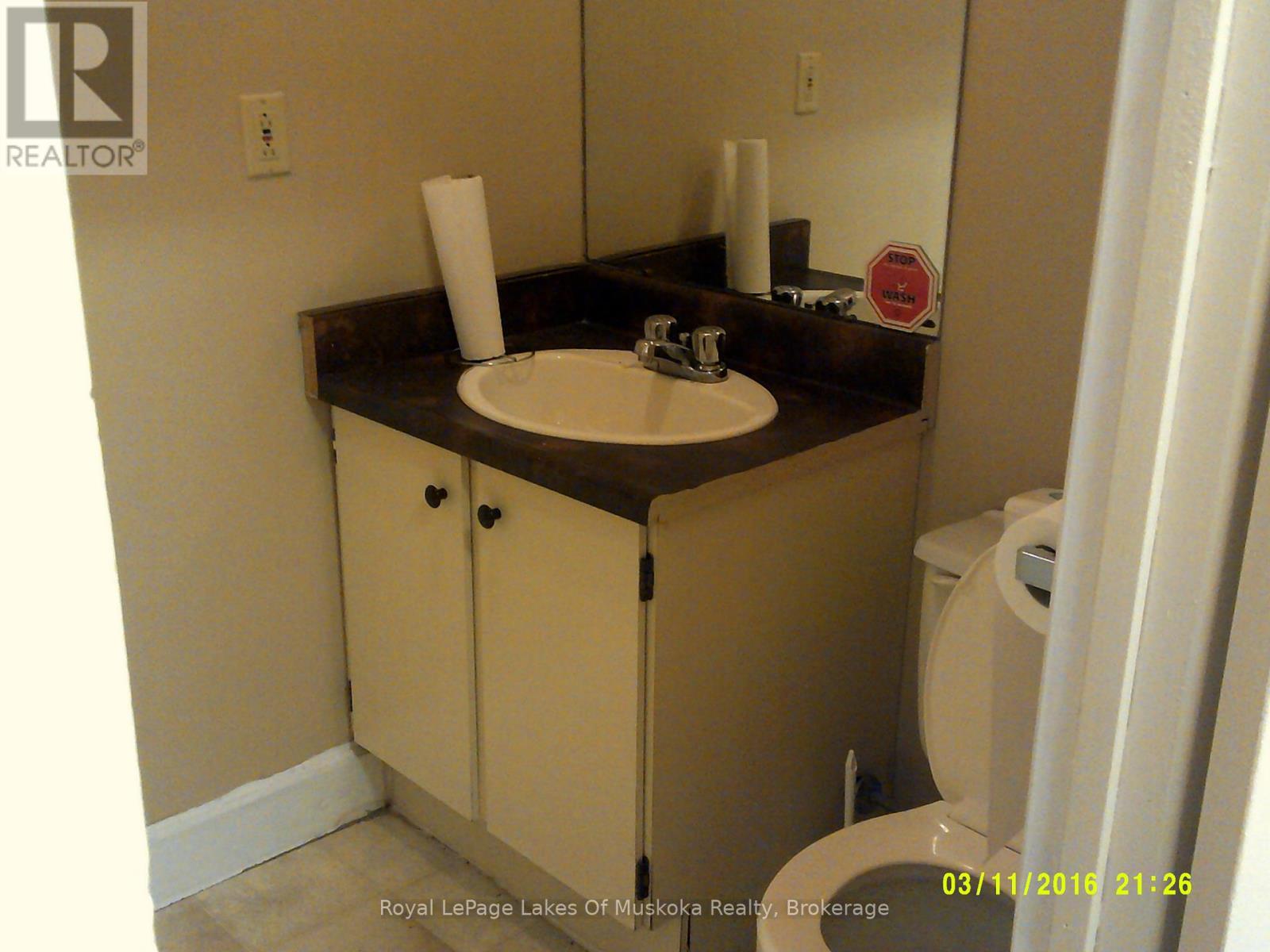 A - 108 Main Street E, Huntsville, Ontario  P1H 2G3 - Photo 2 - X11886167