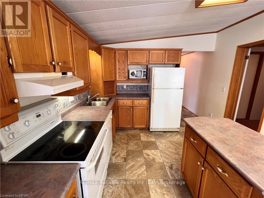 49 Cherokee Lane, Ashfield-Colborne-Wawanosh, Ontario  N7A 3Y2 - Photo 15 - X10781097