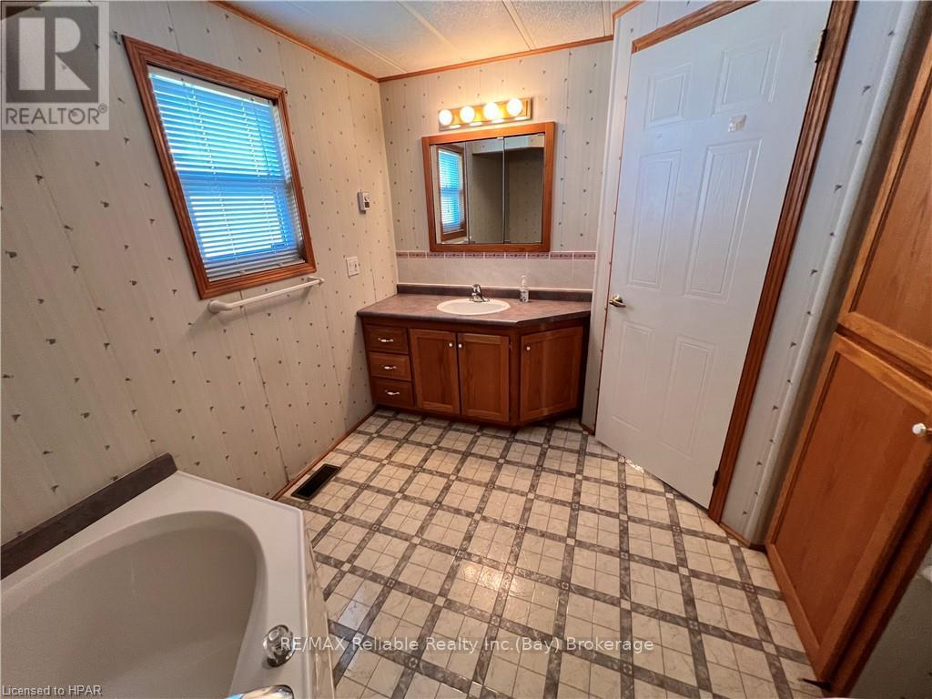 49 Cherokee Lane, Ashfield-Colborne-Wawanosh, Ontario  N7A 3Y2 - Photo 24 - X10781097