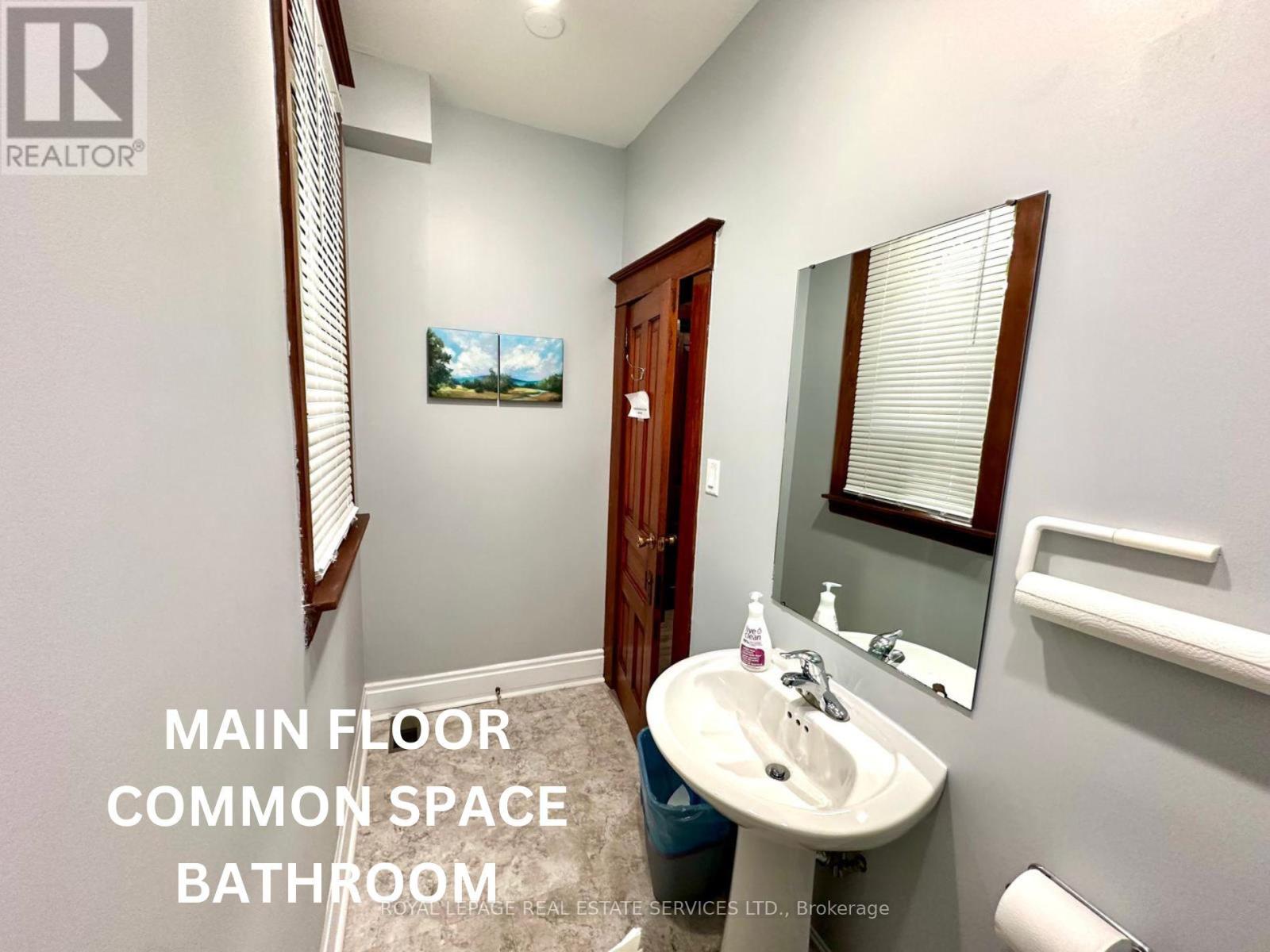 Main Fl - 268 Main Street N, Brampton, Ontario  L6V 1P5 - Photo 16 - W11886238