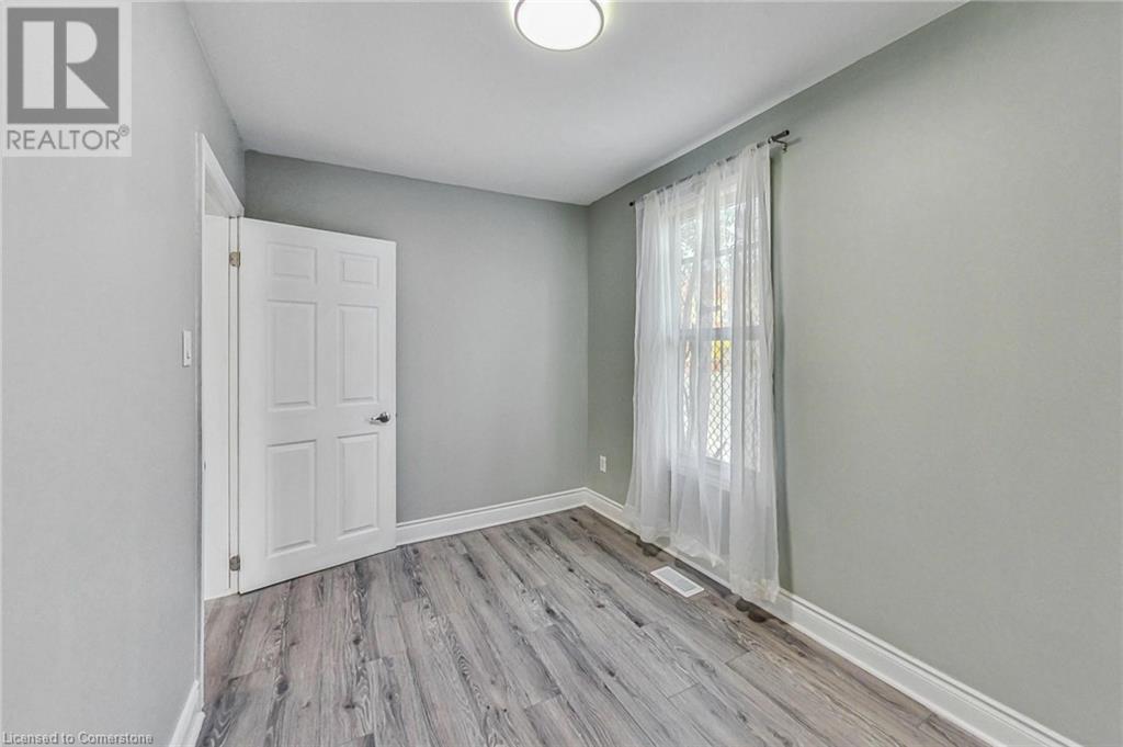 1383 Cannon Street E, Hamilton, Ontario  L8H 1W2 - Photo 13 - 40684052