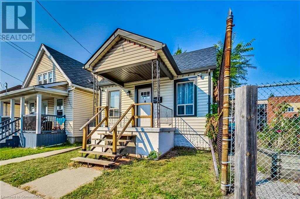 1383 Cannon Street E, Hamilton, Ontario  L8H 1W2 - Photo 3 - 40684052
