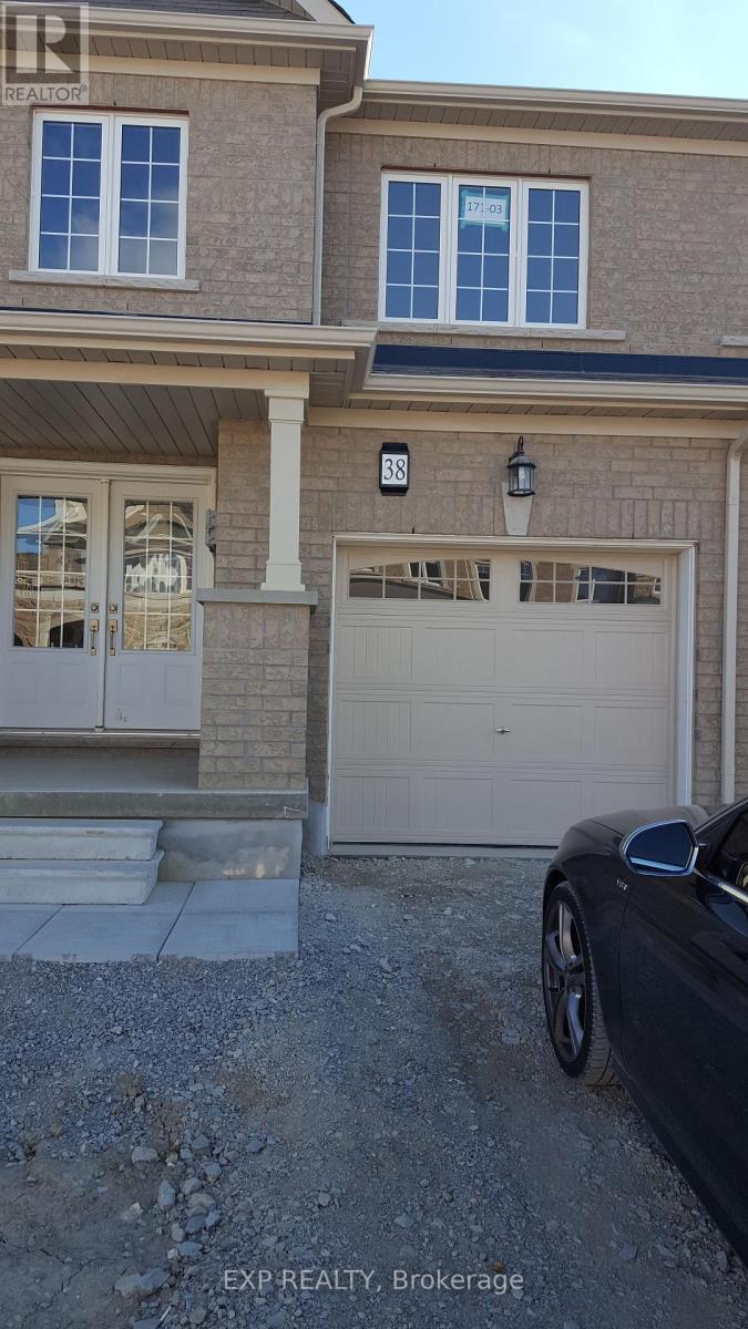 38 HOOVER ROAD, Brampton, Ontario