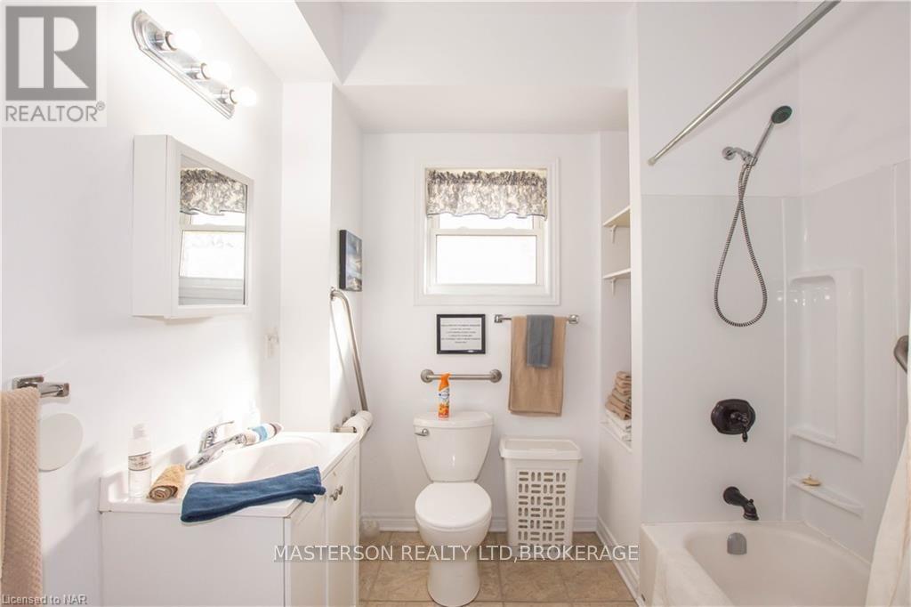 9268 Lundys Lane Lane, Niagara Falls, Ontario  L2H 0T5 - Photo 25 - X9410962