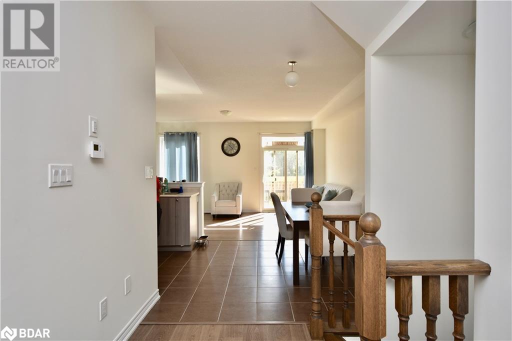 55 Greenwood Drive, Angus, Ontario  L0M 1B4 - Photo 8 - 40684044