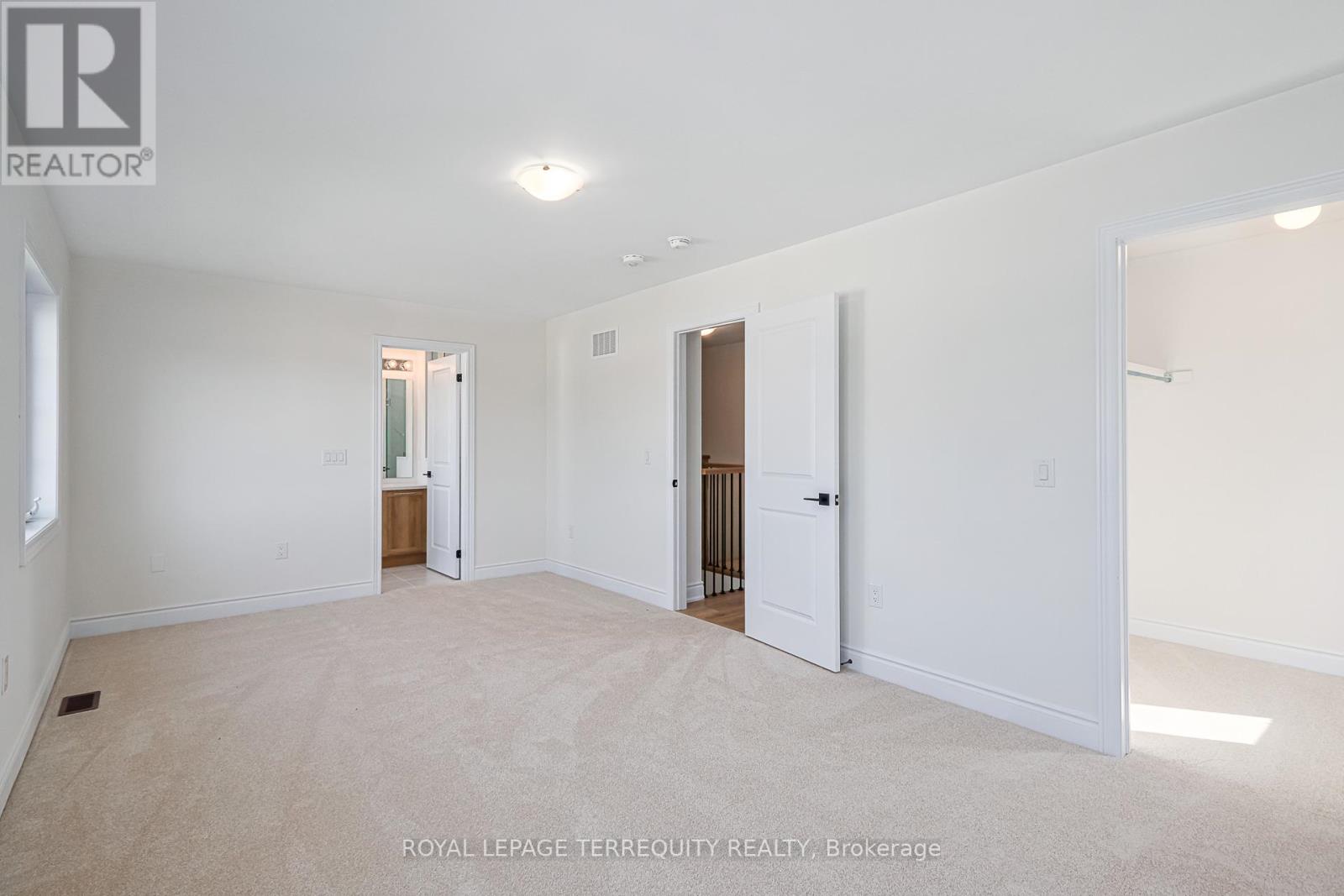 21 Mission Street, Wasaga Beach, Ontario  L0M 1S0 - Photo 11 - S11886366