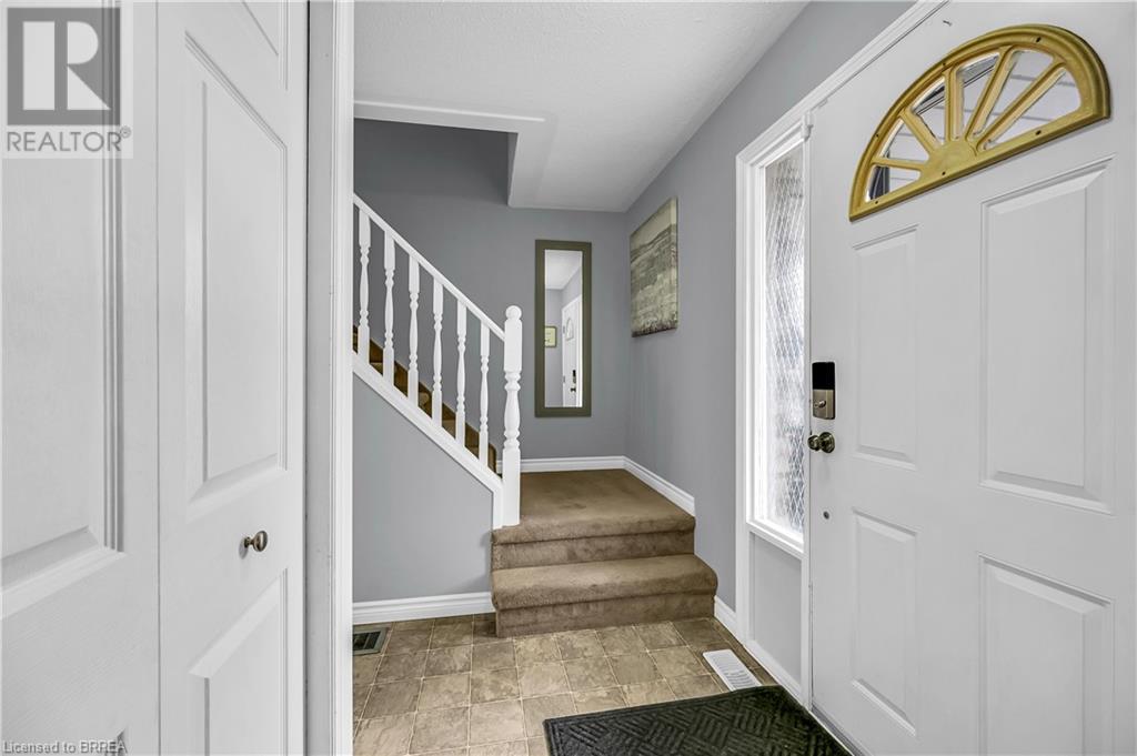 32 Kiev Boulevard, Brantford, Ontario  N3P 1Y8 - Photo 8 - 40680605